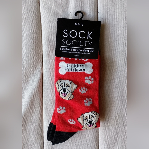 NWT Sock Society Red Dog Print Socks_7-12 - Picture 2 of 3